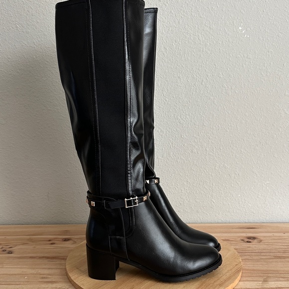 Torgeis Womens Destiny Stacked Heel Riding Boots. New 8 black